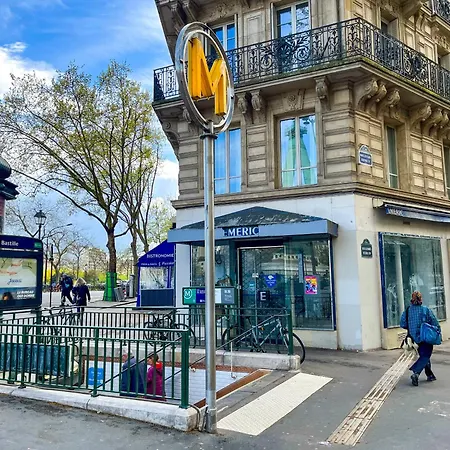 Urbanflat 225 - Elite 4 Bedroom Bastille * Paris