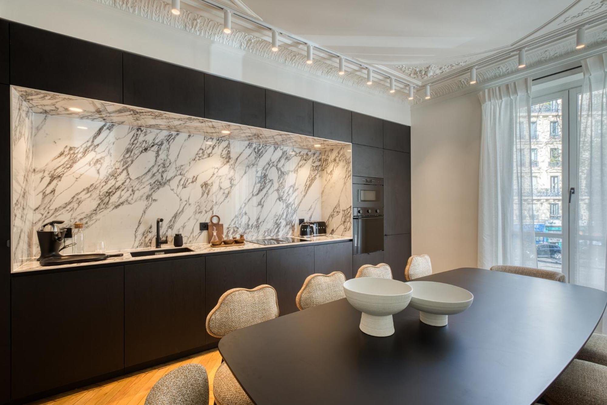 Urbanflat 225 - Elite 4 Bedroom Bastille * Paris