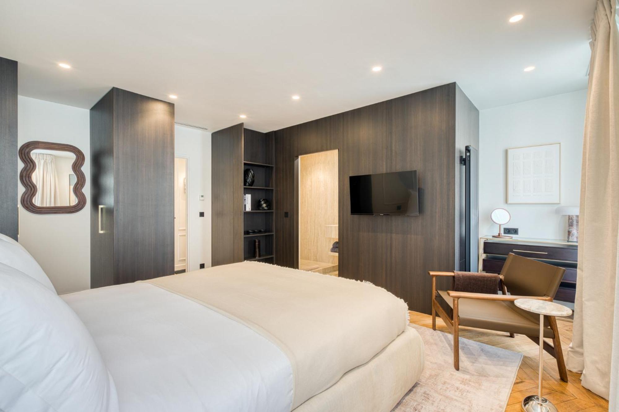 Urbanflat 225 - Elite 4 Bedroom Bastille *